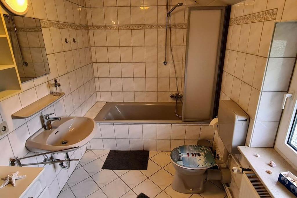 Ferienwohnung mit Pool Nordleda Exterior foto